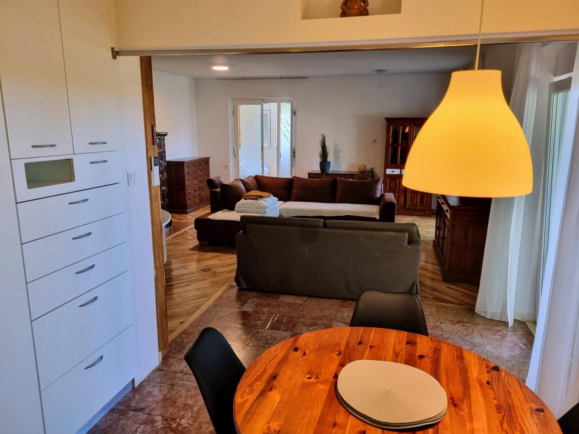 Apartma F13